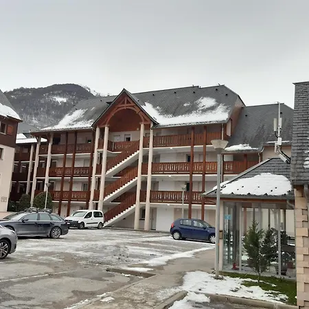 à Luz St Sauveur